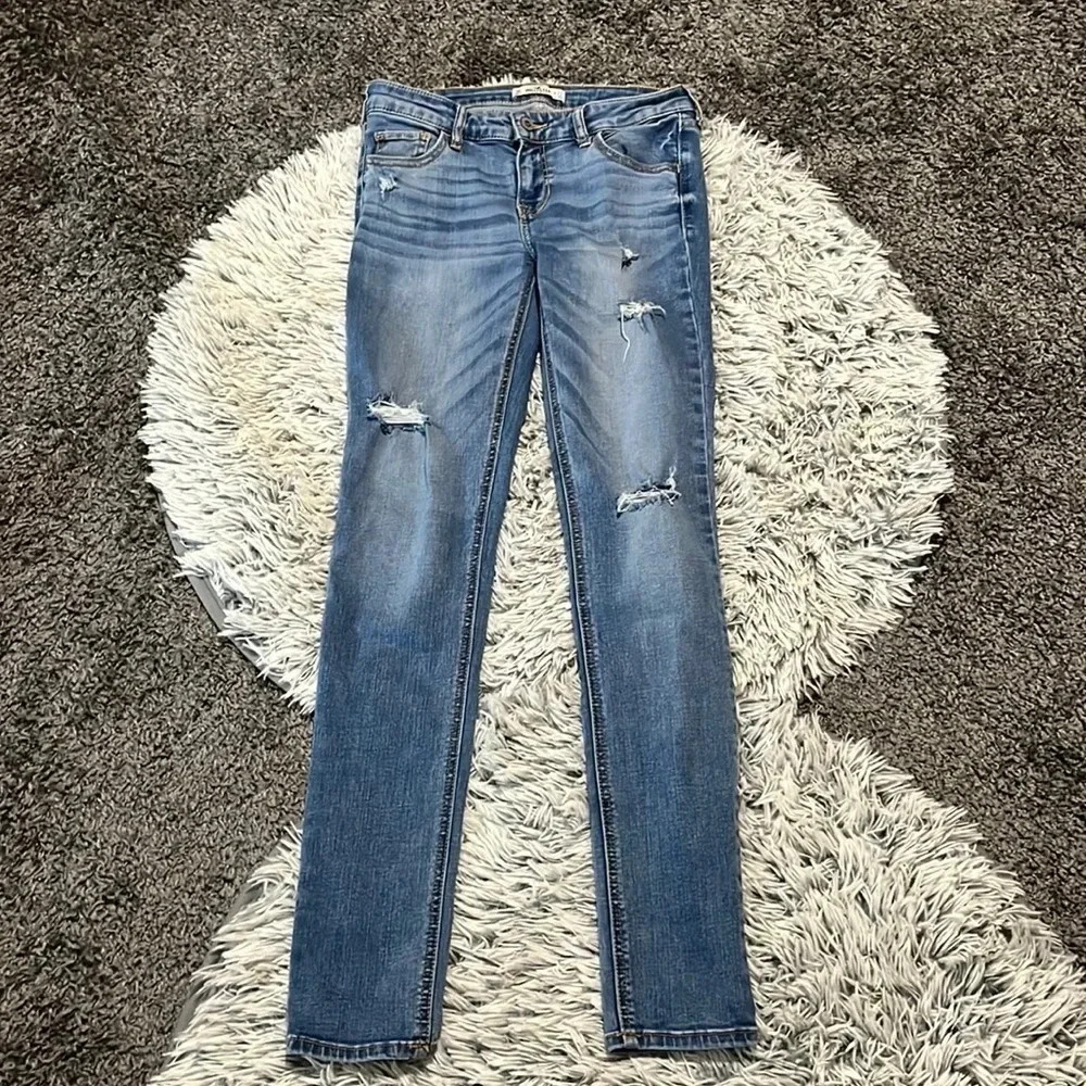 HOLLISTER skinny Jeans Size 5